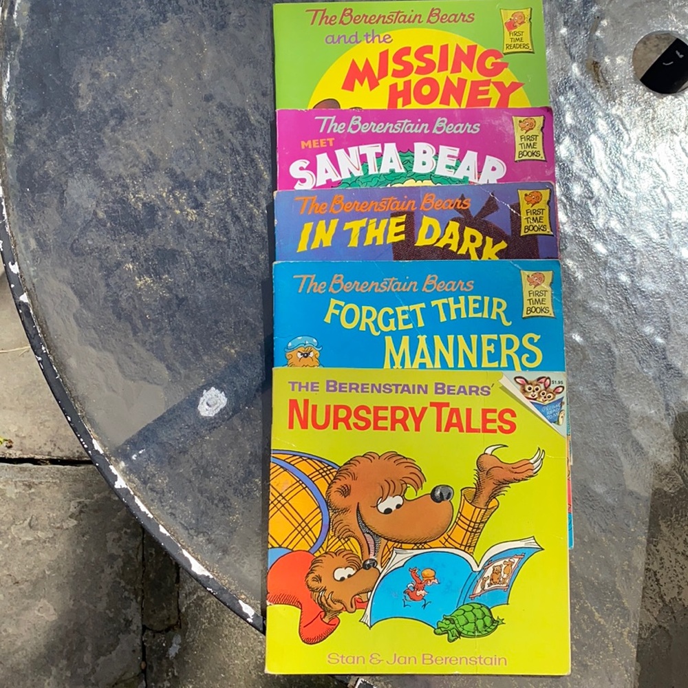 5,slightly used Berenstain Bears’ bks